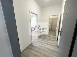 Prodej bytu 2+kk, Hevlín, 66 m2