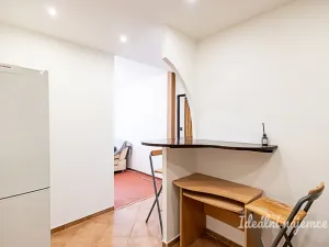 Pronájem bytu 2+kk, Praha - Hostivař, Švehlova, 45 m2