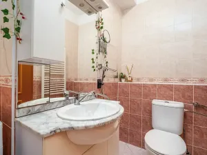 Prodej bytu 2+kk, Praha - Troja, Hnězdenská, 47 m2