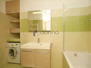 Pronájem bytu 3+kk, Praha, Gabinova, 69 m2