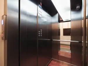 Pronájem bytu 2+kk, Praha - Vinohrady, Pod Karlovem, 51 m2