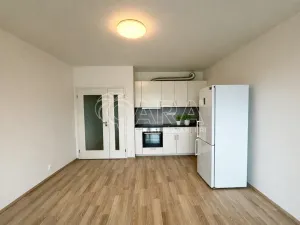 Pronájem bytu 2+kk, Praha - Modřany, K Vystrkovu, 70 m2