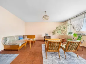 Prodej rodinného domu, Stráž, 320 m2