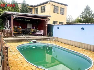 Prodej rodinného domu, Roštění, 450 m2