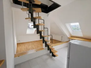 Prodej bytu 2+kk, Uherské Hradiště - Mařatice, 1. máje, 42 m2