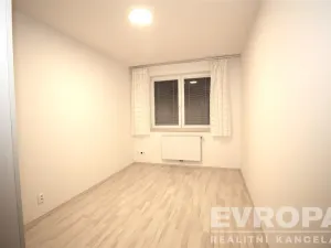 Pronájem bytu 2+kk, Praha - Háje, Jurkovičova, 53 m2