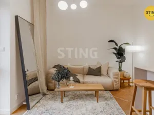 Prodej bytu 2+kk, Praha - Nusle, náměstí Bratří Synků, 51 m2