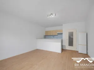 Pronájem bytu 1+kk, Hostivice, Za Mlýnem, 29 m2