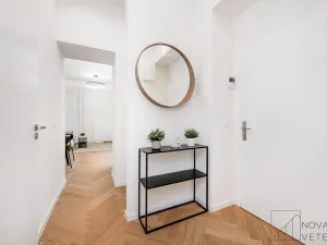 Prodej bytu 2+kk, Praha - Žižkov, Víta Nejedlého, 49 m2