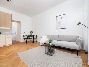 Prodej bytu 2+kk, Praha - Žižkov, Víta Nejedlého, 49 m2