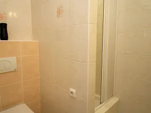 Pronájem atypického bytu, Mratín, Boční, 109 m2