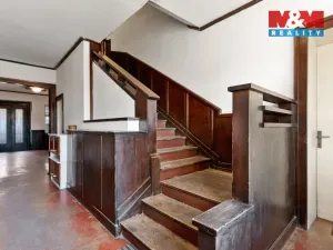 Prodej bytu 2+1, Hejnice, 72 m2