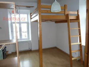 Pronájem bytu 2+1, Tábor, Chýnovská, 72 m2