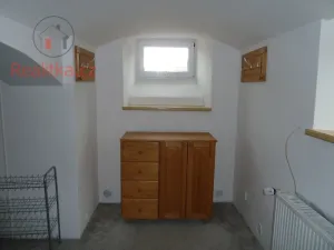 Pronájem bytu 2+1, Tábor, Chýnovská, 72 m2