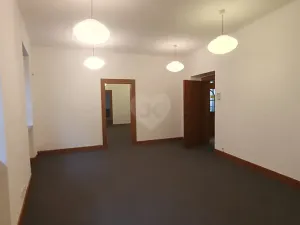 Pronájem kanceláře, Praha - Staré Město, Týnská, 122 m2