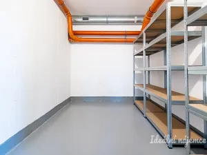 Pronájem bytu 2+kk, Praha - Pitkovice, Pýchavková, 61 m2