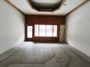 Pronájem obchodního prostoru, Hradec Králové, Dukelská třída, 46 m2