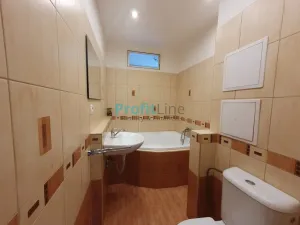 Pronájem bytu 2+1, Šumperk, Prievidzská, 51 m2