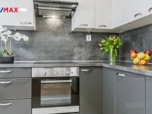 Prodej bytu 2+kk, Praha - Letňany, Kadečkové, 57 m2