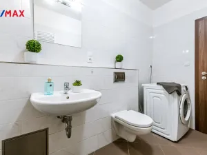 Prodej bytu 2+kk, Praha - Letňany, Kadečkové, 57 m2