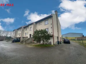 Prodej bytu 2+kk, Milín - Stěžov, 61 m2