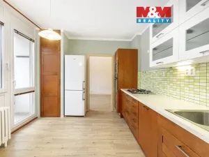 Prodej bytu 2+1, Pardubice - Studánka, Luďka Matury, 74 m2