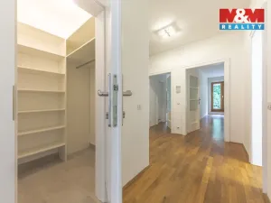 Prodej bytu 4+kk, Praha - Břevnov, Šlikova, 217 m2