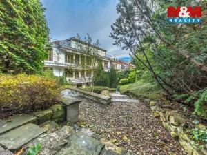 Prodej bytu 4+kk, Praha - Břevnov, Šlikova, 217 m2