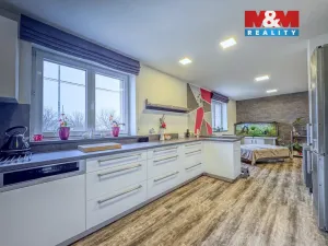 Prodej rodinného domu, Lovosice, S. K. Neumanna, 200 m2