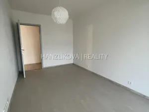 Pronájem bytu 2+kk, České Budějovice, Branišovská, 52 m2