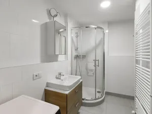 Pronájem bytu 1+kk, Praha - Košíře, Pod Šmukýřkou, 42 m2