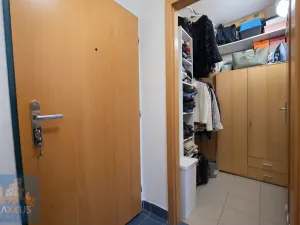 Pronájem bytu 1+kk, Praha - Krč, Nad Ryšánkou, 36 m2