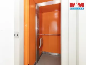 Prodej bytu 2+kk, Pardubice - Svítkov, Dubová, 51 m2