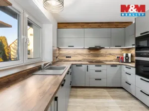 Prodej rodinného domu, Trhová Kamenice, Zahradní, 180 m2