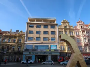 Pronájem kanceláře, Plzeň, náměstí Republiky, 125 m2