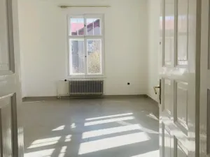 Pronájem komerční nemovitosti, Broumov, Nádražní, 32 m2