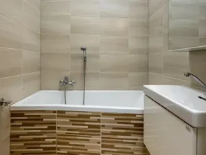 Pronájem bytu 3+1, Bruntál, Nádražní, 63 m2