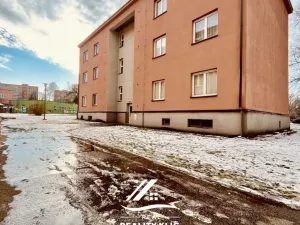 Prodej bytu 1+1, Ostrava, Garážní, 40 m2