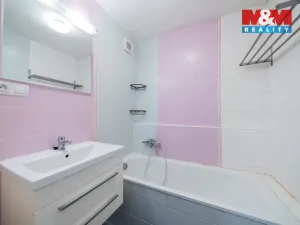 Prodej bytu 3+1, Brno - Bohunice, Uzbecká, 68 m2