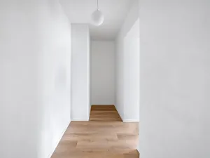 Pronájem bytu 2+kk, Praha - Podolí, U Kublova, 43 m2