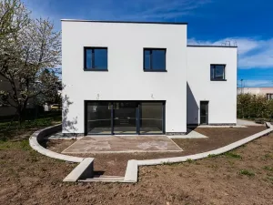 Prodej rodinného domu, Praha - Lhotka, U družstva Tempo, 186 m2