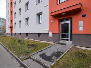 Pronájem bytu 2+kk, Praha - Záběhlice, Malovická, 55 m2