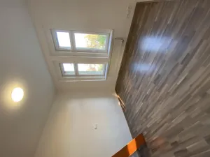 Pronájem bytu 1+kk, Praha - Vysočany, Freyova, 20 m2