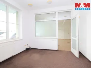 Prodej kanceláře, Hradec Králové - Slezské Předměstí, Vážní, 290 m2