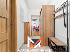 Prodej bytu 2+kk, Náchod, Ruská, 52 m2