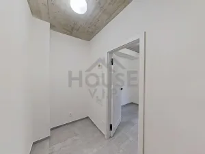 Prodej bytu 2+kk, Praha - Kbely, Sedlářova, 53 m2