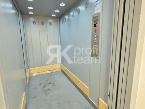 Prodej komerční nemovitosti, Opava, Slezská, 1385 m2