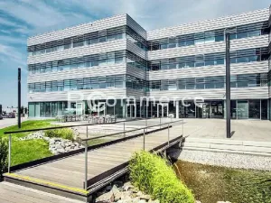 Pronájem výrobních prostor, Brno, 5240 m2