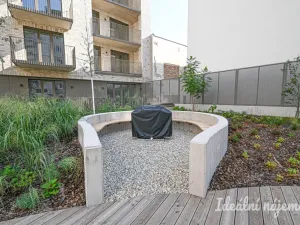 Pronájem bytu 1+kk, Brno, Bratislavská, 29 m2