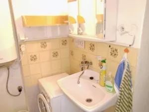 Prodej rodinného domu, Buk, 55 m2